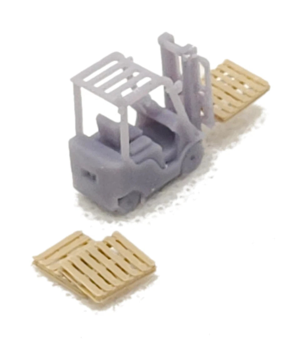 N Gauge Forklift and Pallet Set Model Railway Accessories & Scenery